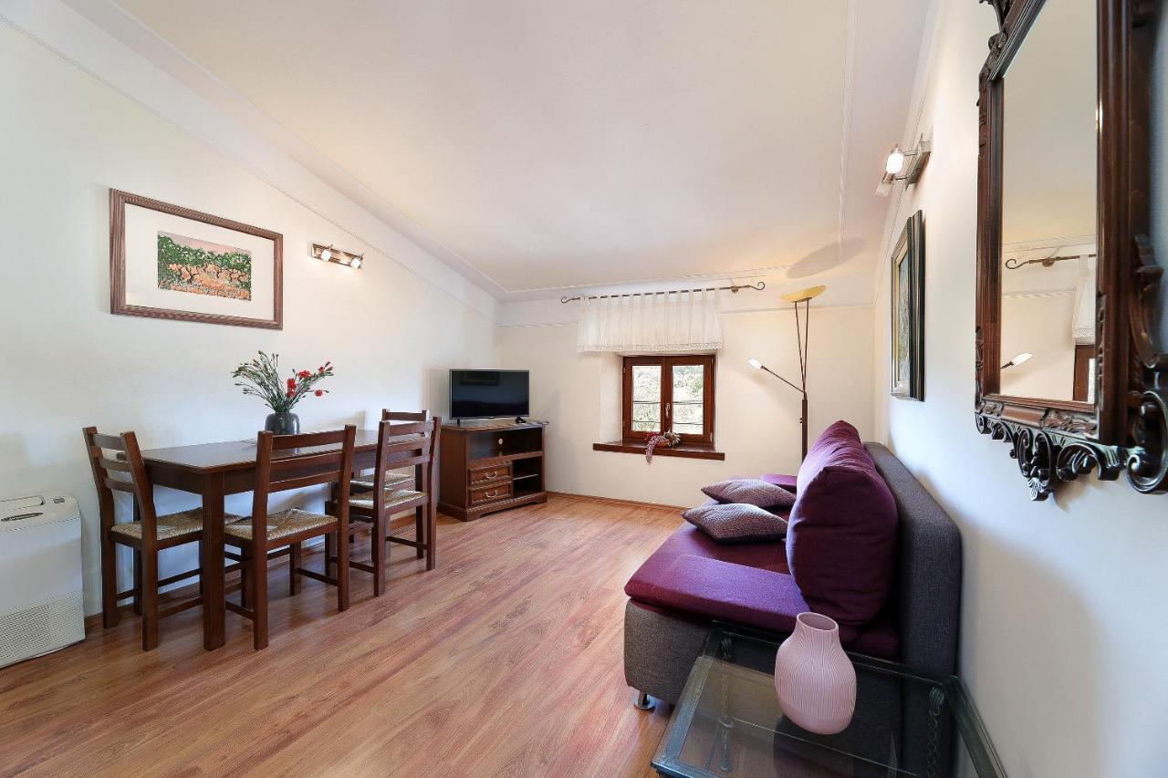 Casa Rustica Dva Baladura Apartments Канфанар Екстериор снимка
